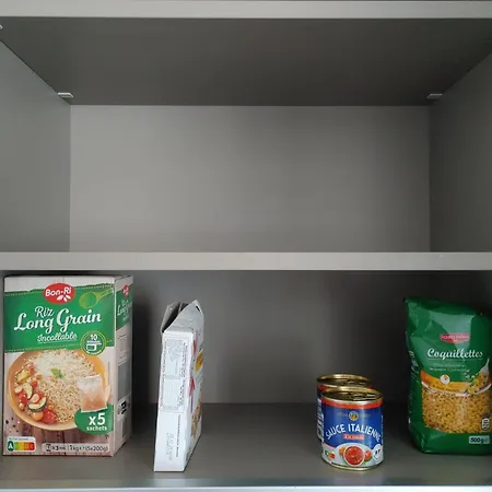 Halte, Proche Notre-dame