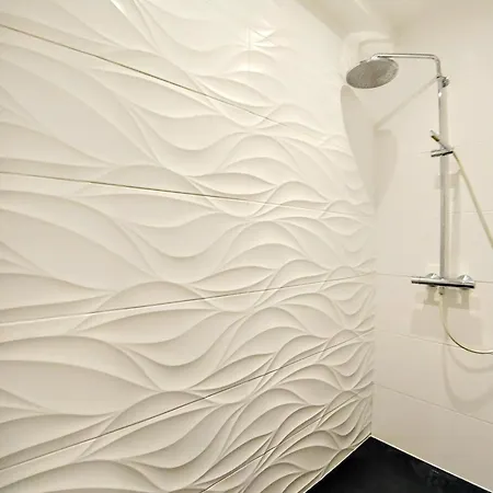 Halte, Proche Notre-dame 公寓 *